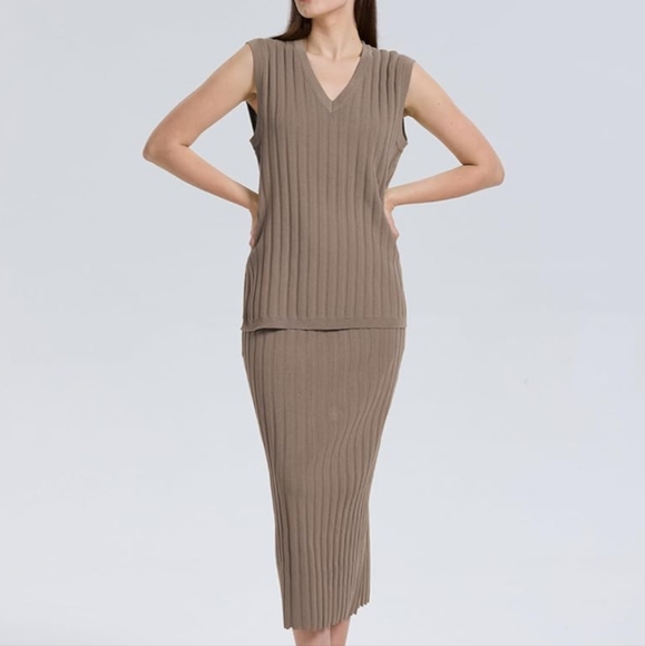 None Dresses & Skirts - Skirt Set 2 Pc NWOT